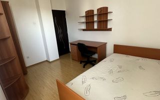 Apartament cu 2 camere, 60 mp, decomandat, Zona Poli 2 - Poză 2