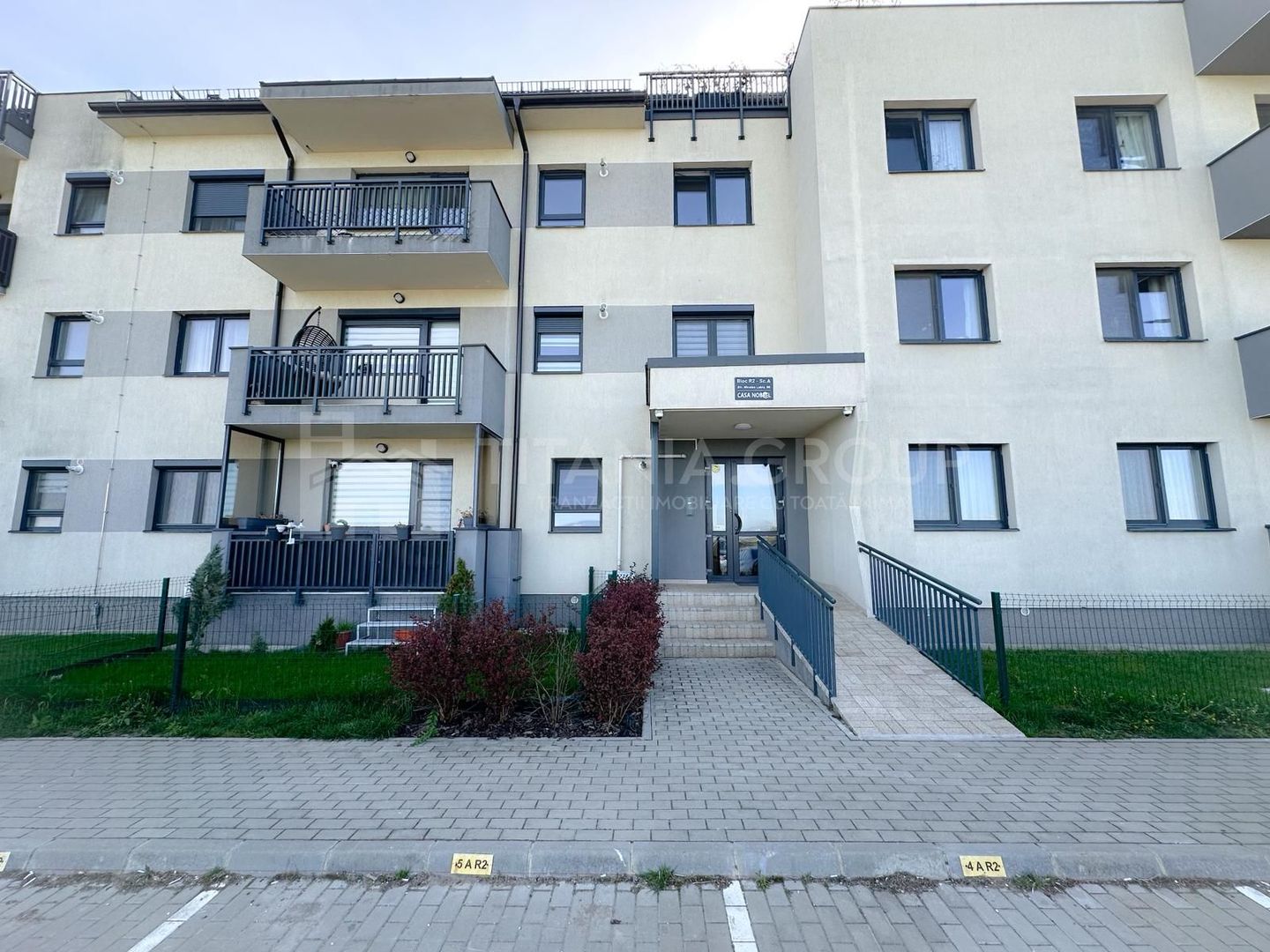 Apartament 2 camere,  decomandat, 2 locuri parcare, Tractorul - Poză 14