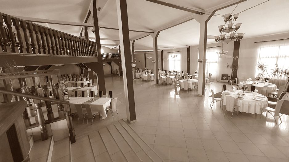 Afacere/Restaurant -Salon evenimente capacitate 600 persoane - Poză 13