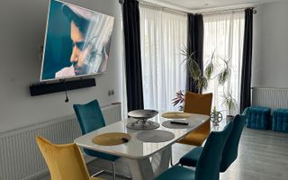 Apartament 3 camere 83 mp utili curte si 2 locuri parcare in Selimbar - Poză 8