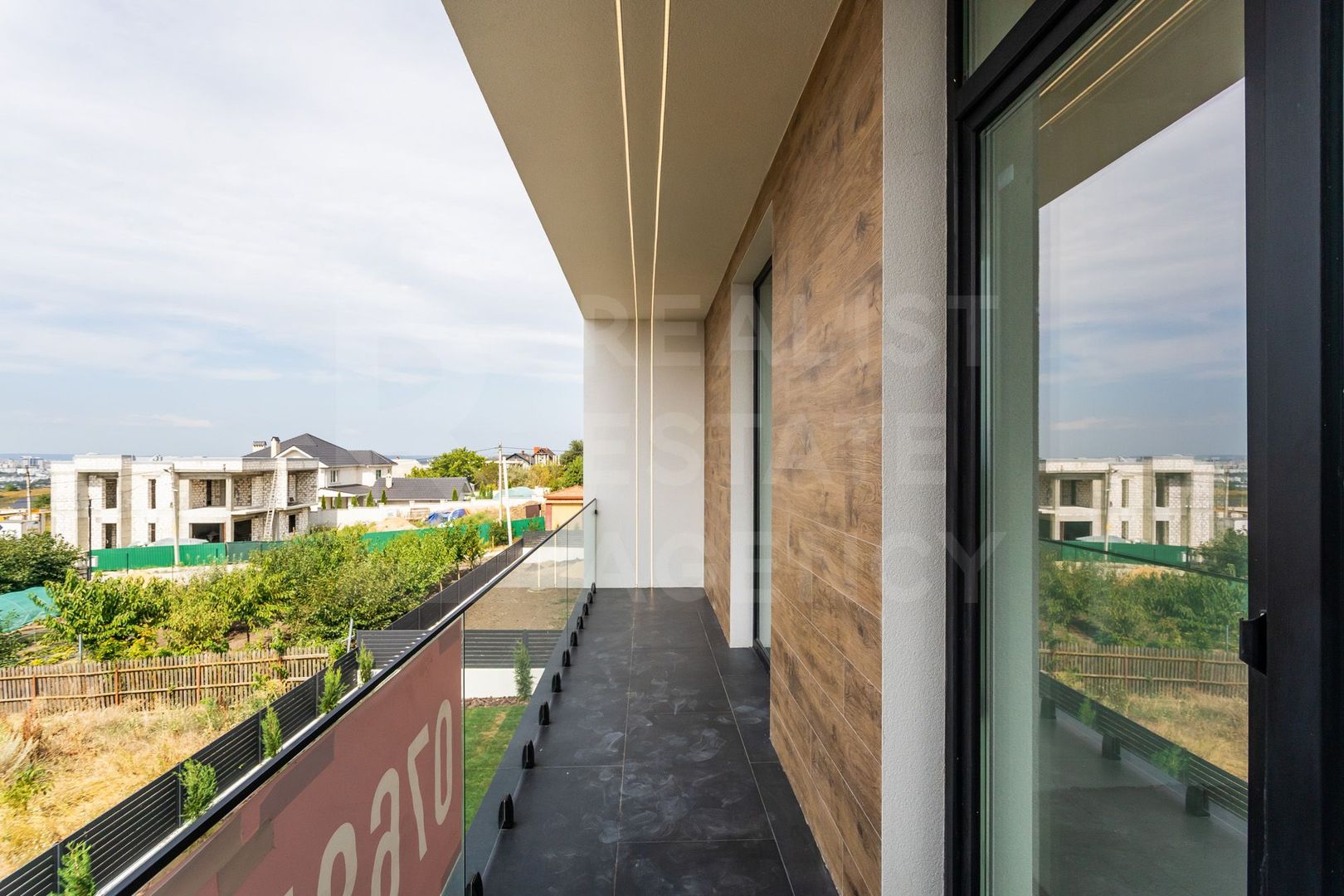 Vânzare, casă Hi-Tech, 200 mp, str. Meșterul Manole, Colonița - Poză 31