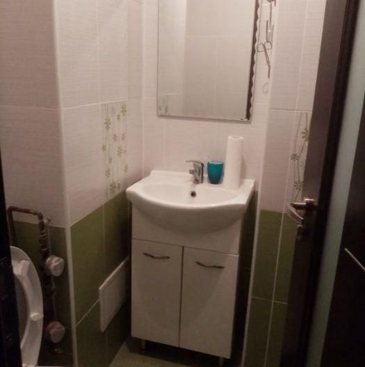 AP. 3 CAMERE TIMPURI NOI, BUCATARIE INCHISA,70 MP. UTILI,MOBILAT,AC - Poză 4