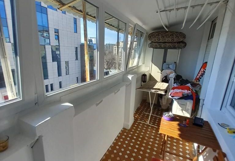 Apartament Calea Victoriei nr 208, risc 1, vedere stradala. - Poză 15