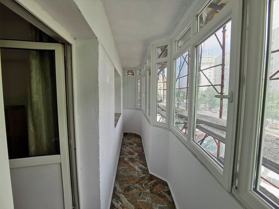 PROPRIETAR - B-dul Chisinau - Mega Mall - Bloc 1983 - 3 Camere - 2 bai - Poză 7