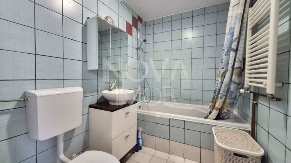 Apartament tip mansarda - Semaforului - Poză 8