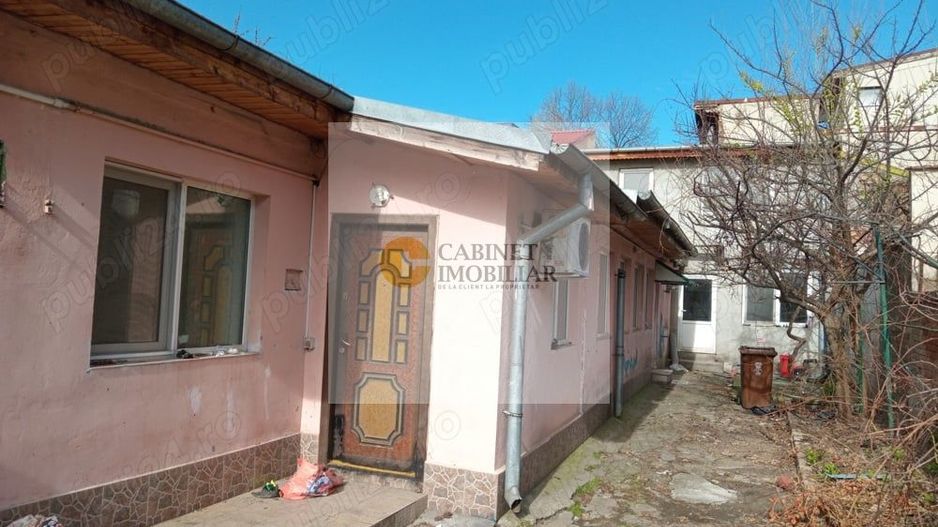 Vânzare 2 Case în Domenii – 246 mp Teren, Locație Excelentă - Poză 2