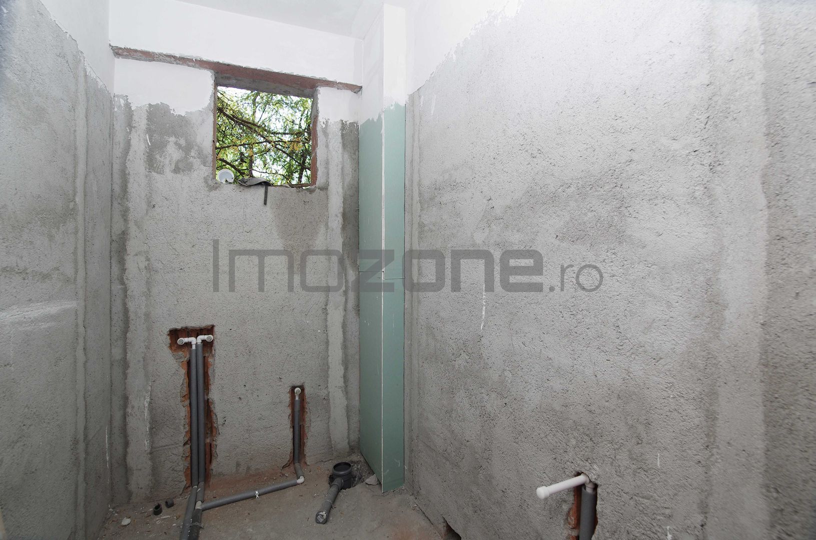 The Building - Barsanesti - Poză 40