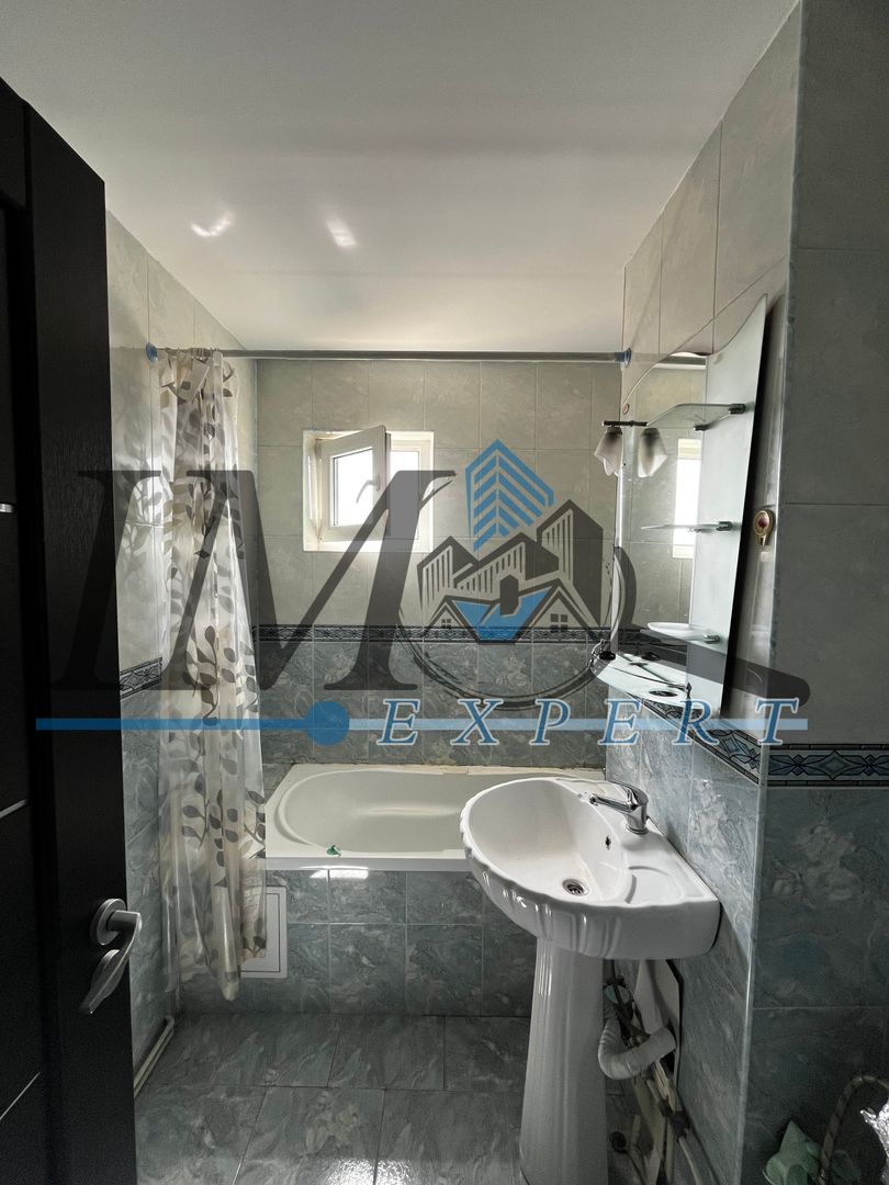 Apartament de vânzare in Cetate - Poză 4