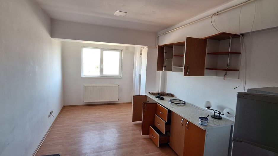 Făgaraș, zona Gârii apartament cu două camere, etaj 1, 37mp utili, 29.000 euro - Poză 4