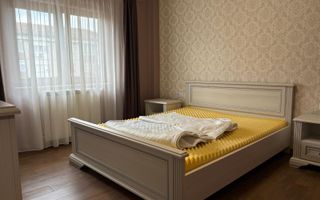 Apartament cu 3 camere | Etaj 3 | Decebal | Oradea - Poză 1