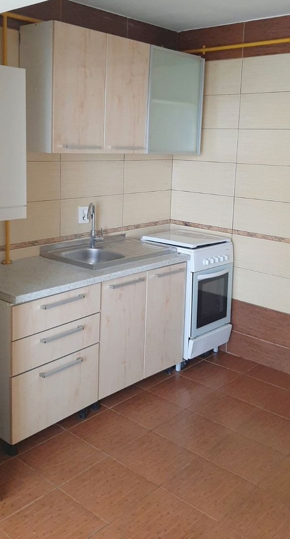 De inchiriat - apartament cu o camera, 56 mp - Faleza Dunarii - Poză 7