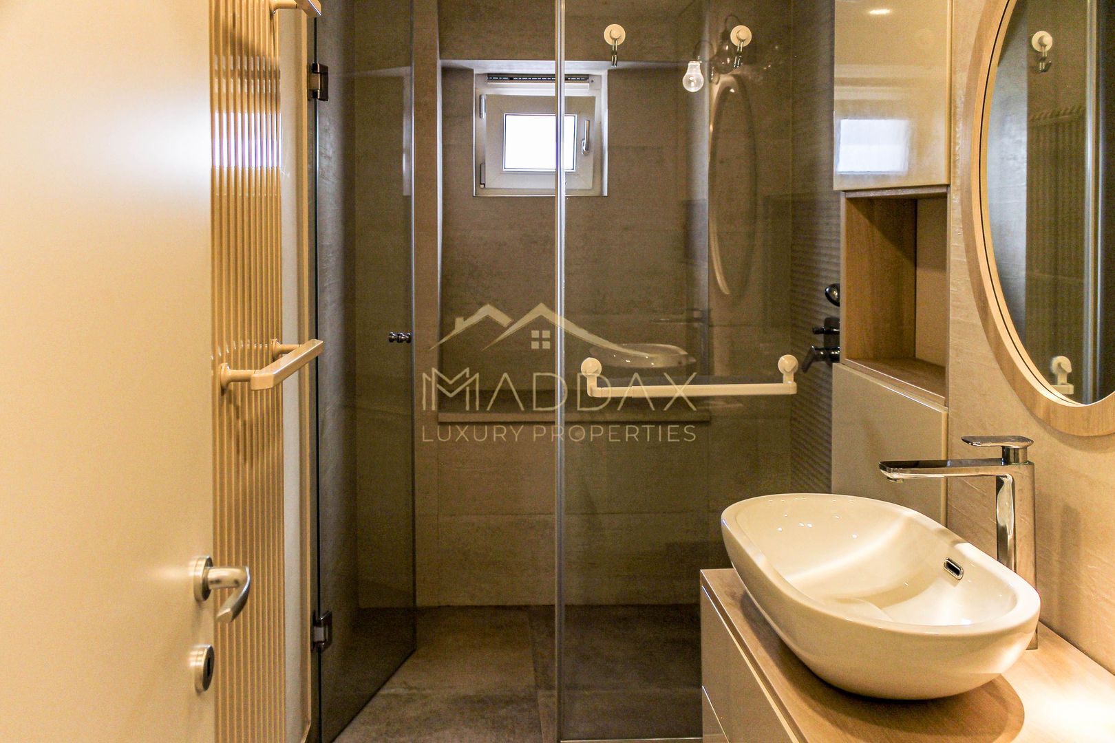 **Dorobanti Capitale** 2 bedrooms apartment for rent - Poză 10