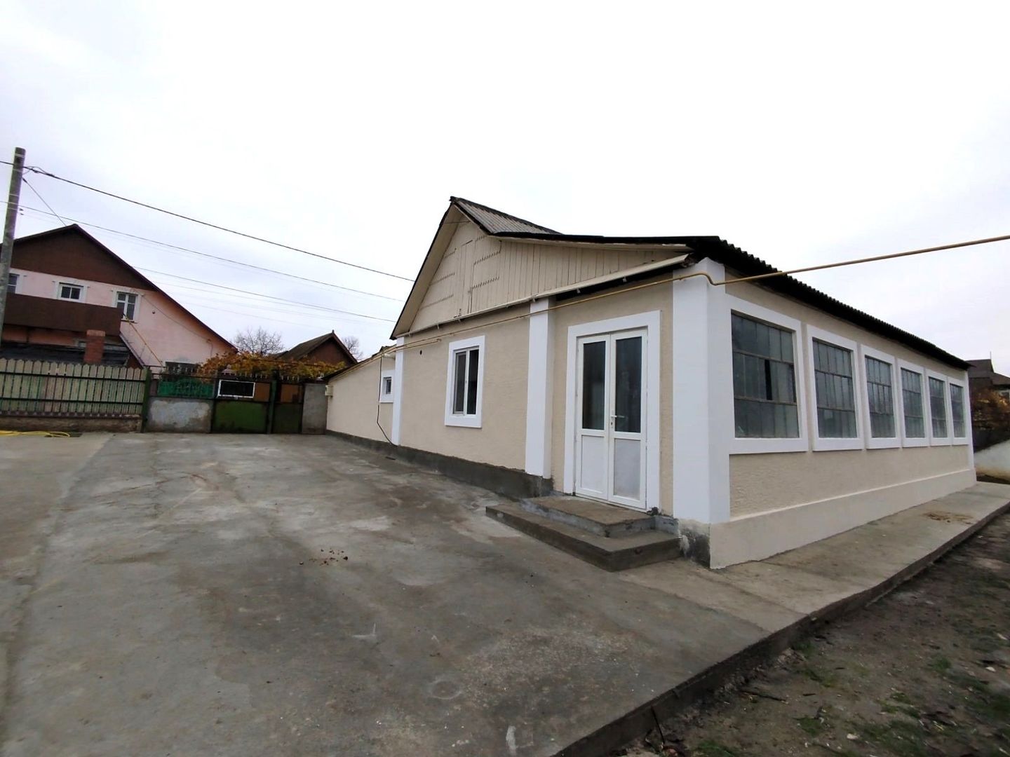 Casă de vânzare – 3 camere, teren generos 18 ari – Bulboaca, Anenii Noi - Poză 4