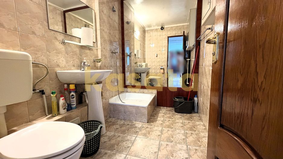 Birou I 3 camere I Camera de comert I metrou la 5 min I et 7 - Poză 9