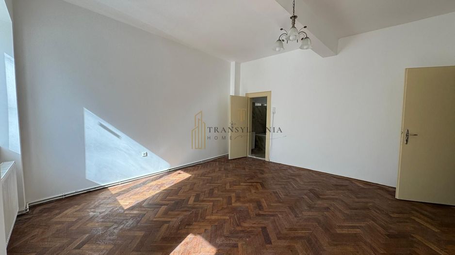 Spațiu de birouri de inchiriat pozitionat in zona istorica a Sibiului - Poză 4