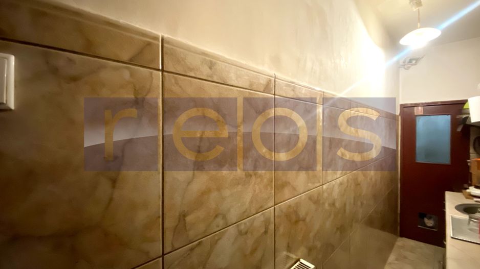 DE VANZARE CASA 6 CAMERE, CURTE SI CONSTRUCTIE SECUNDARA | COTROCENI - Poză 30