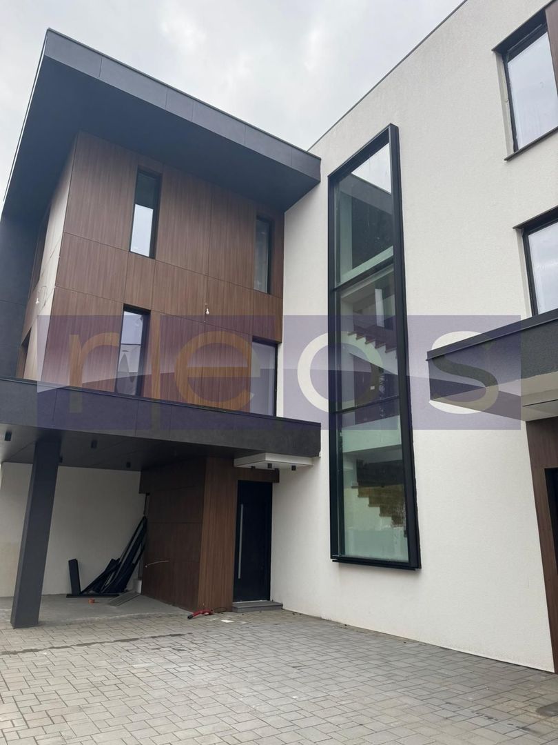 VANZARE VILA EXCLUSIVISTA | 347MP | 6 CAMERE | IANCU NICOLAE - Poză 3