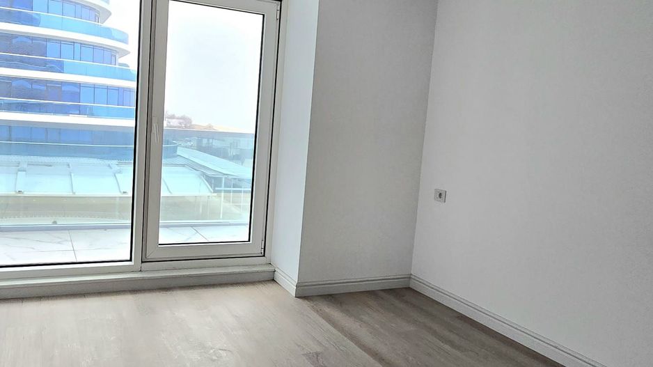 3 Camere Lux, Vedere Directă la Mare, White Titanic, Mamaia Nord, in Rate - Poză 4