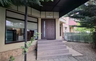 Apartament 4 camere+2 extinderi+2 curti/149 mp /Focsani/fosta Autogara