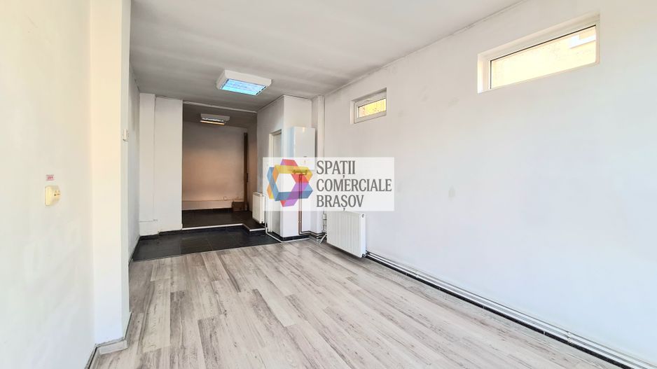Spatiu birouri de închiriat Brasov - 27 mp # spatii-comerciale-brasov.ro - Poză 2