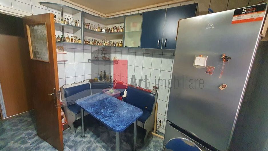 Vânzare apartament 3 camere Bd. Obregia-Turnu Măgurele - Poză 4