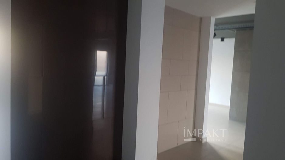 Spatiu comercial de inchiriat cu suprafata de 199 mp, situat in cartierul Buna Ziua! - Poză 7