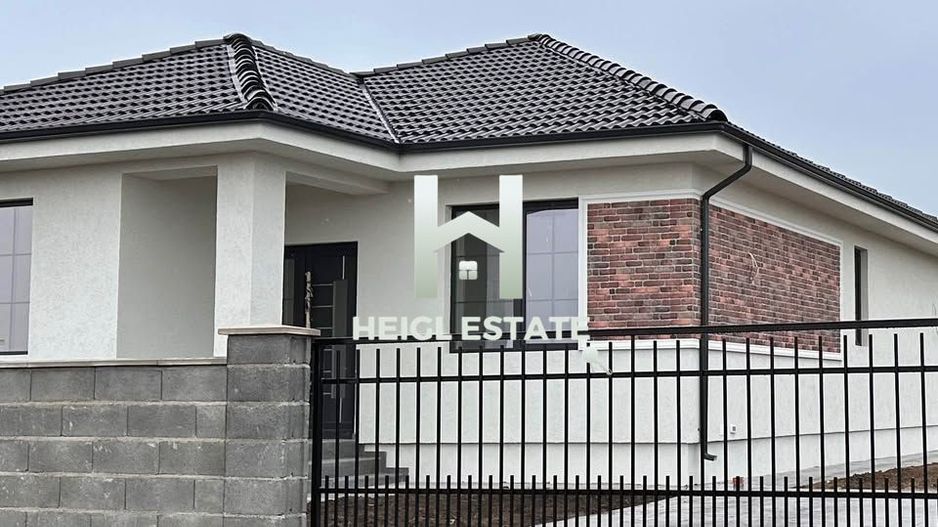 Duplex despartit prin camera tehnica Utvin - Poză 5