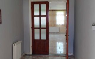 Vand casa in Acas judetul Satu Mare 136 mp si teren 710 mp - Poză 4