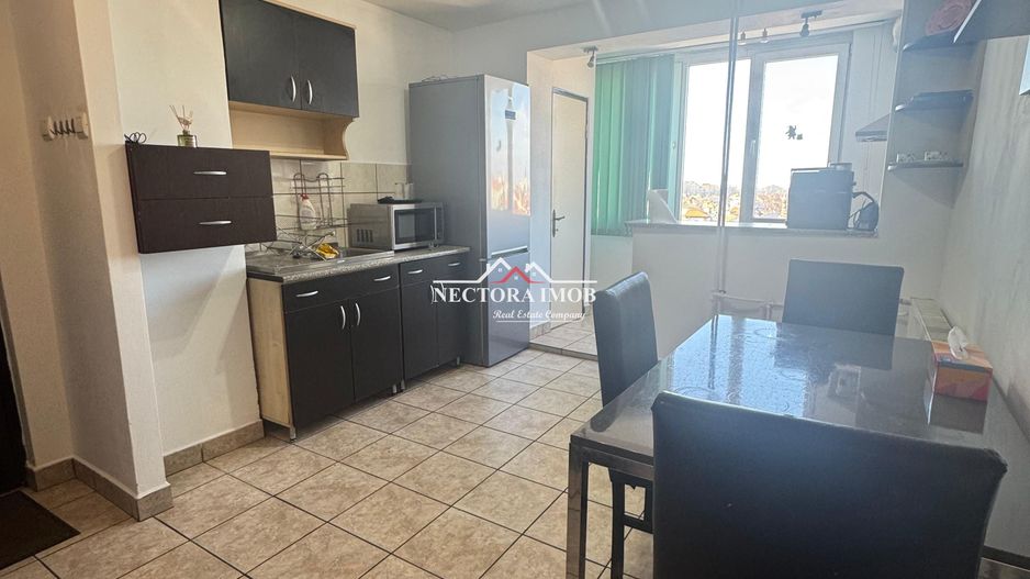 NECTORA IMOB-Apartament 3 camere, 2 balcoane,Centru Civic,70 mp,Utilar - Poză 3