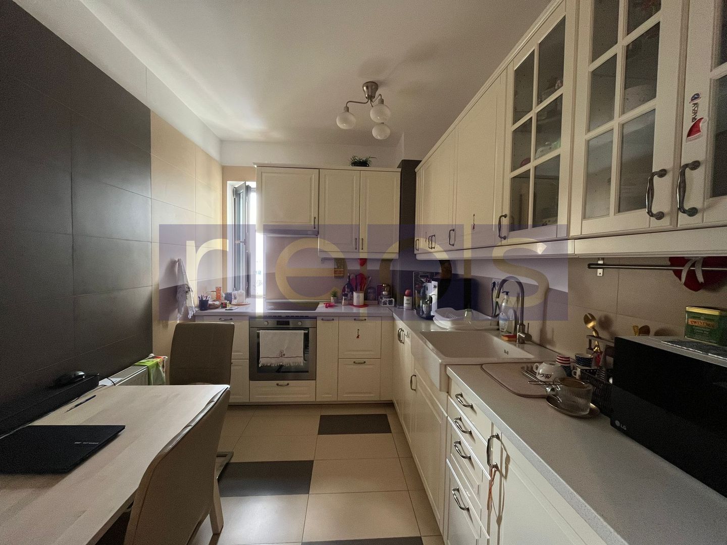 VANZARE 2 CAMERE DECOMANDAT | LOC DE PARCARE INCLUS - Poză 1