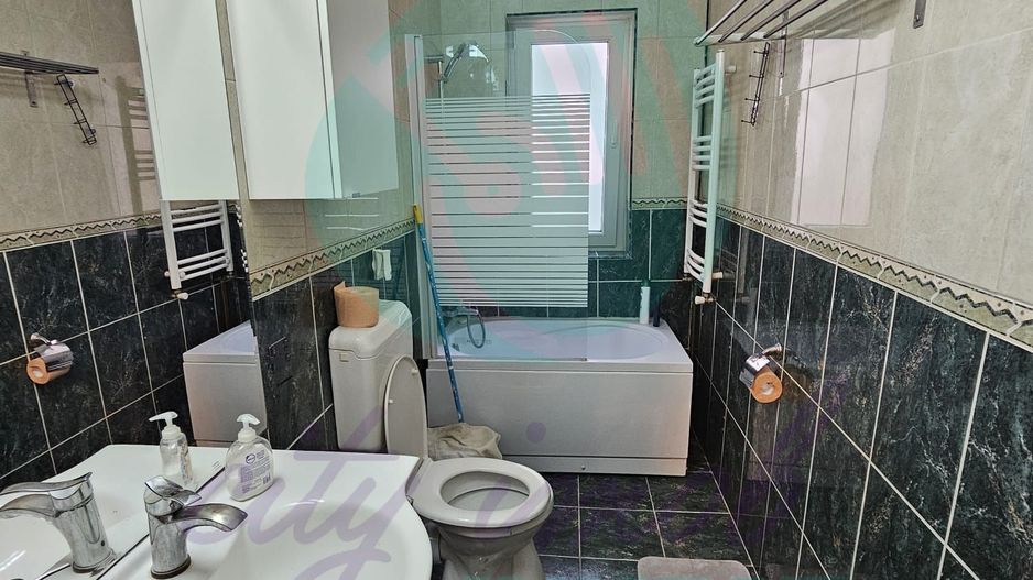 Apartament 3 Camere în Vilă, Zona Centrală - Poză 9