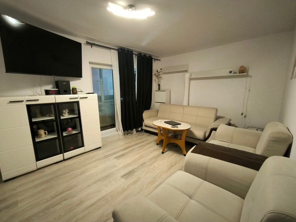 Apartament RENOVAT 3 camere 65mp zona Str Muresului - Poză 2