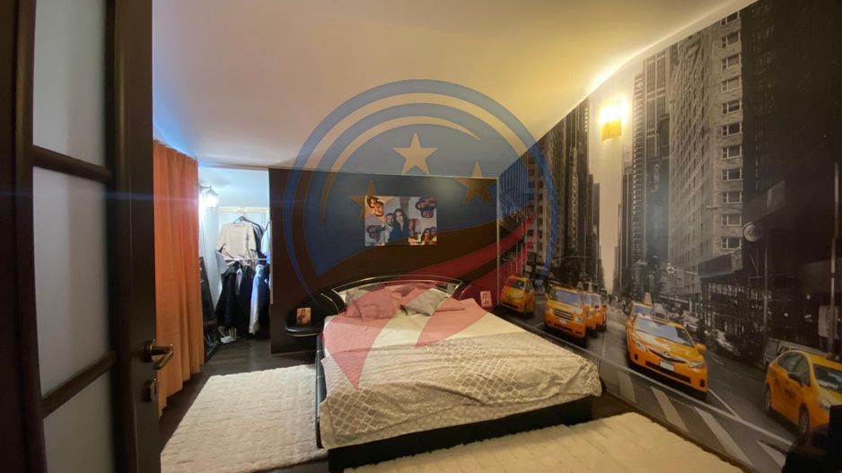 CASA DEOSEBITA APROAPE DE PROMENADA IN EUROCARTIER - Poză 9