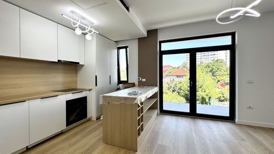 Apartament elegant si sustenabil, prima închiriere, in zona Cetății - Poză 4