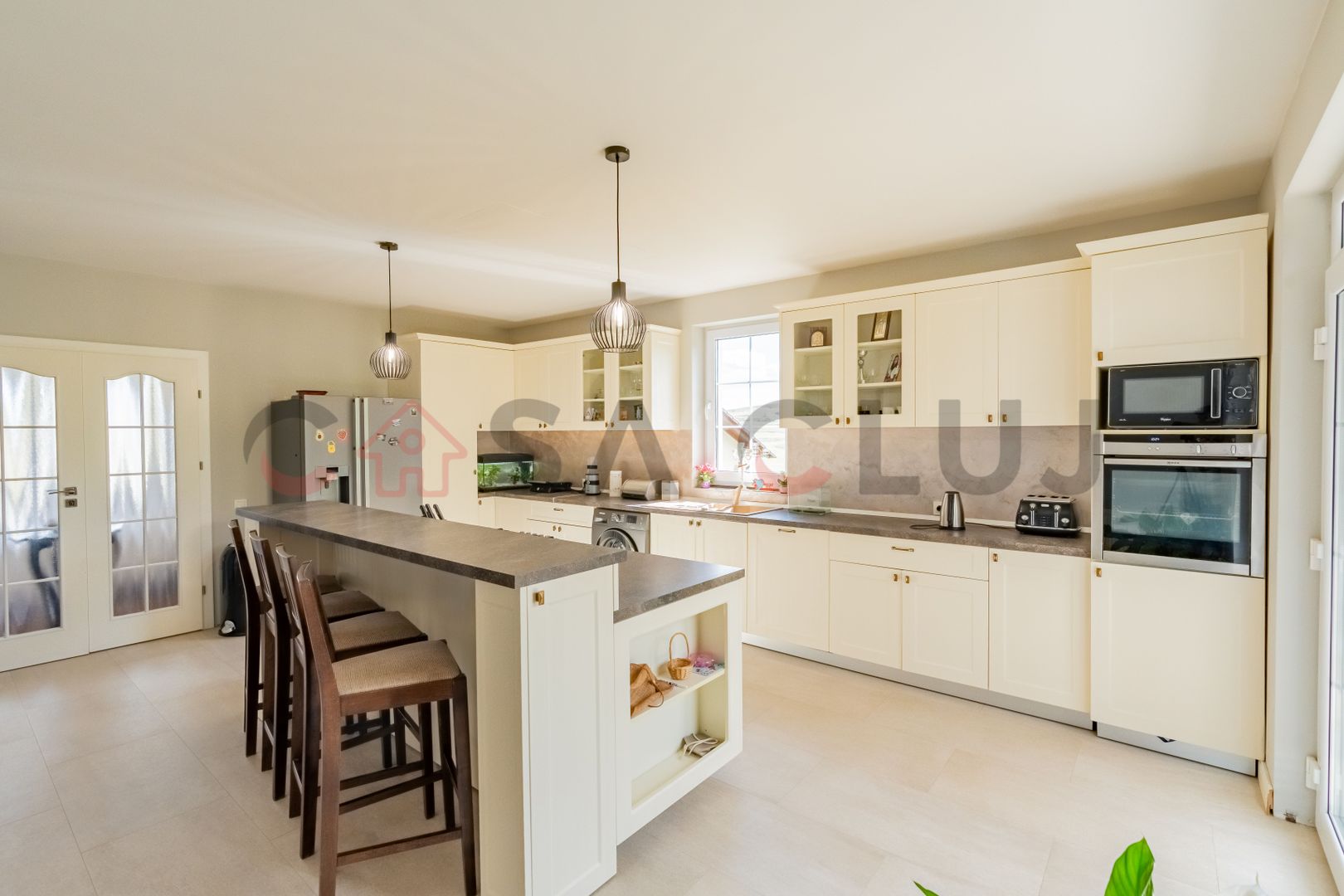 Casă invididuală de vânzare, 250mp utili, 2000mp teren, Campenești! - Poză 13