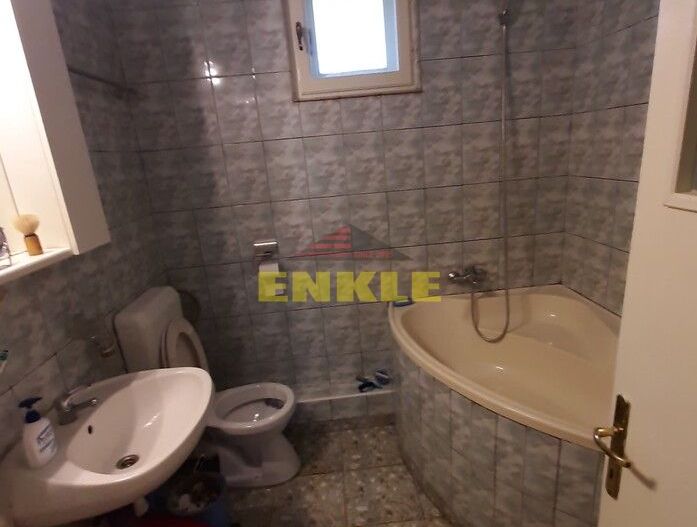 Casa 5 camere, Zona Parcul Tineretului, pret 105000 euro neg - Poză 10