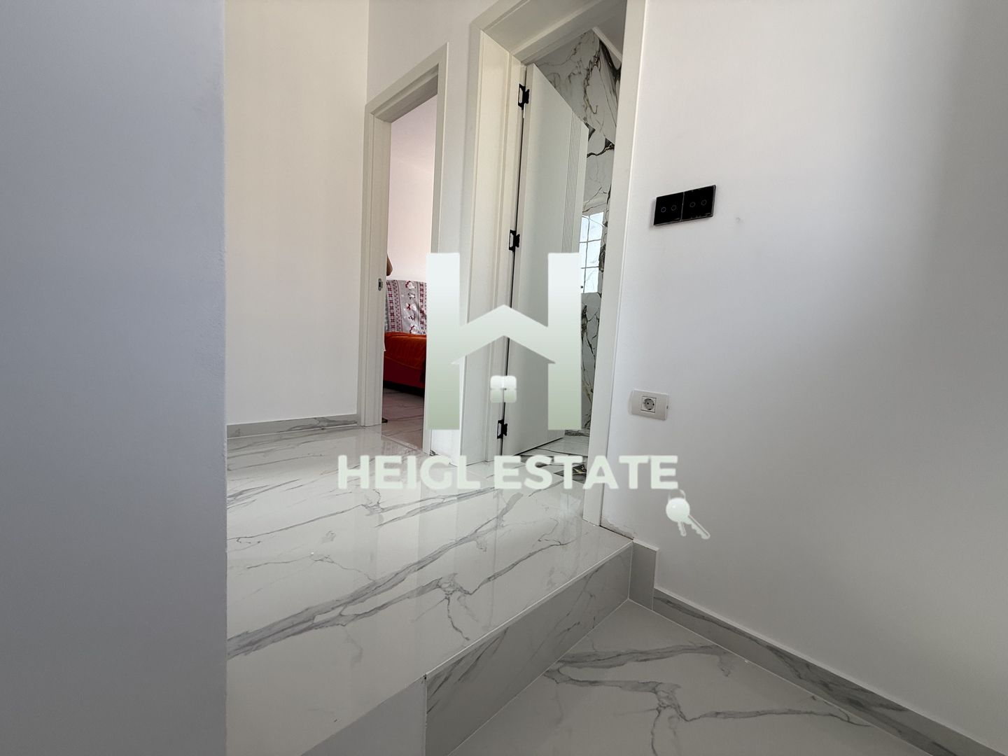 Duplexuri cu 3 camere Sinandrei - Poză 6