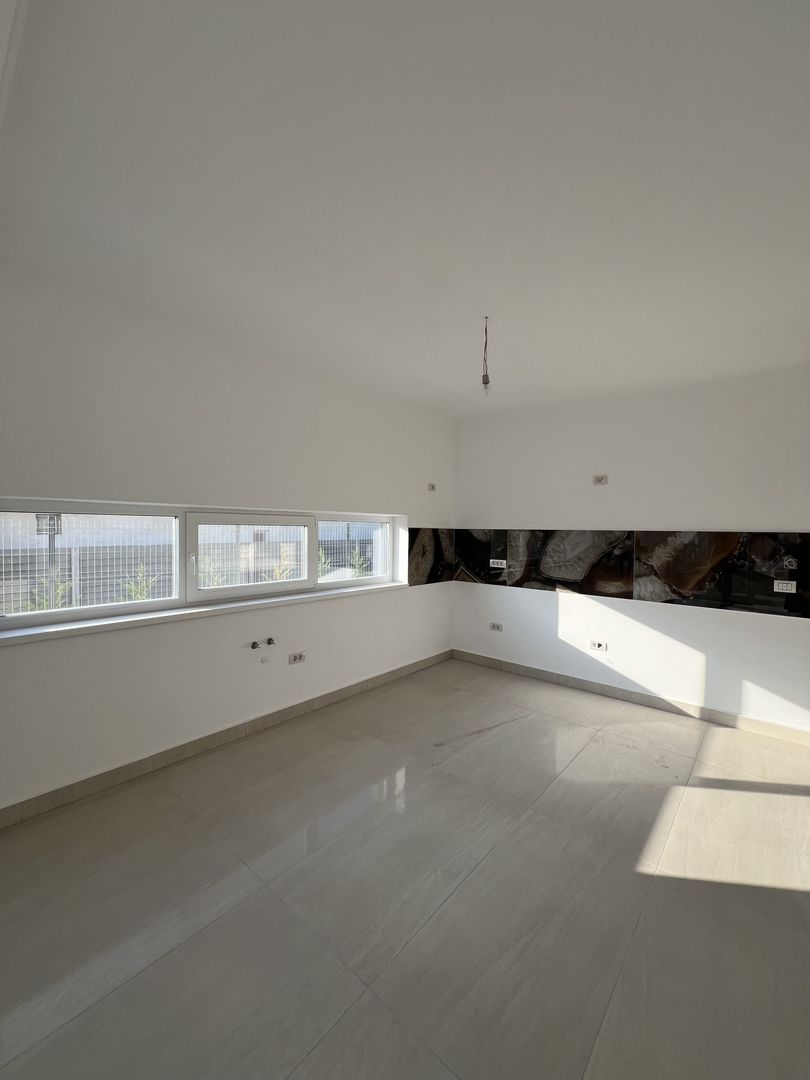 Vila Tip Duplex P+M spatioasa - pret bun - Poză 4