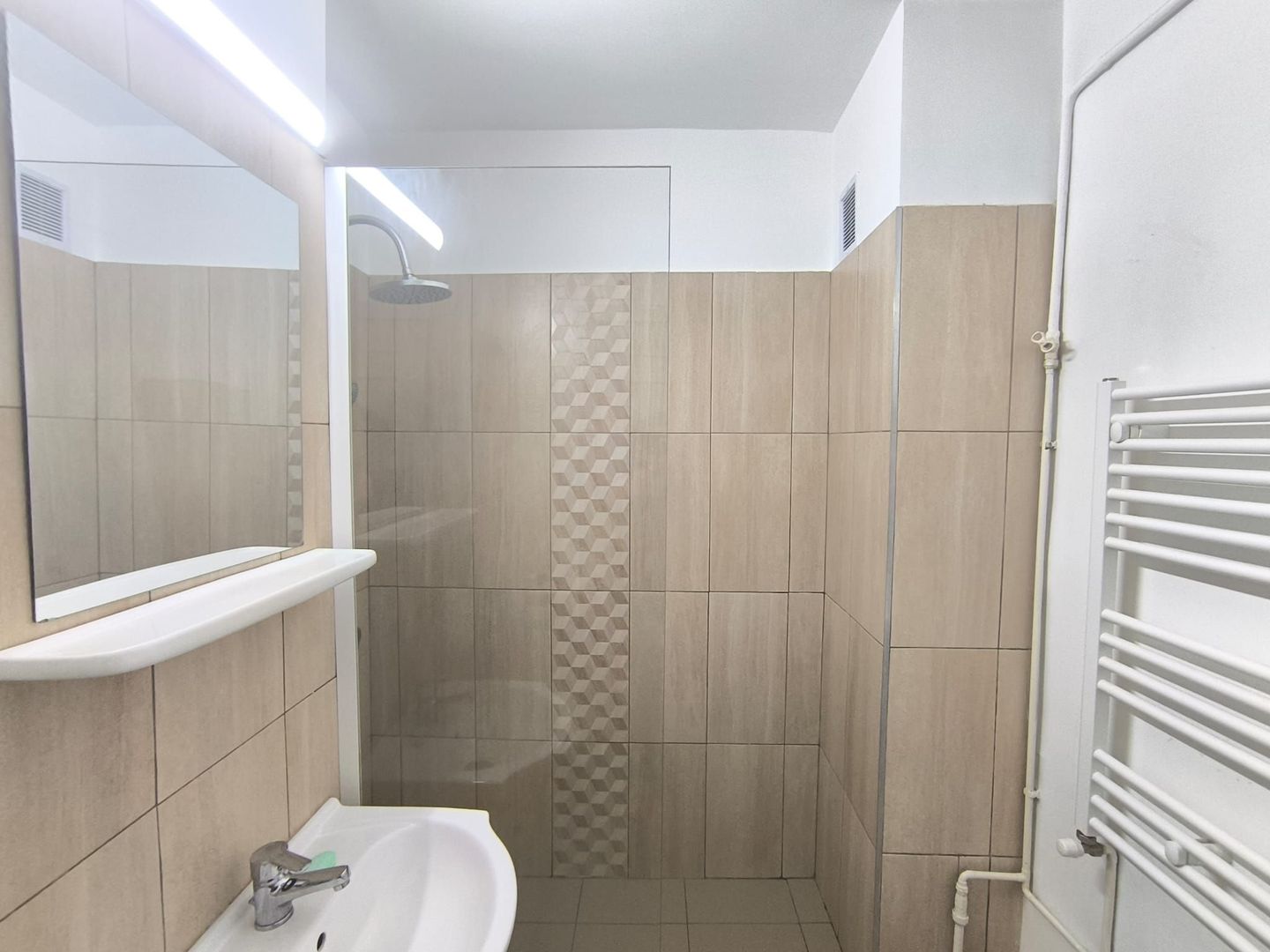 Garsoniera in Grigorescu strada Prof. Ciortea - Poză 6