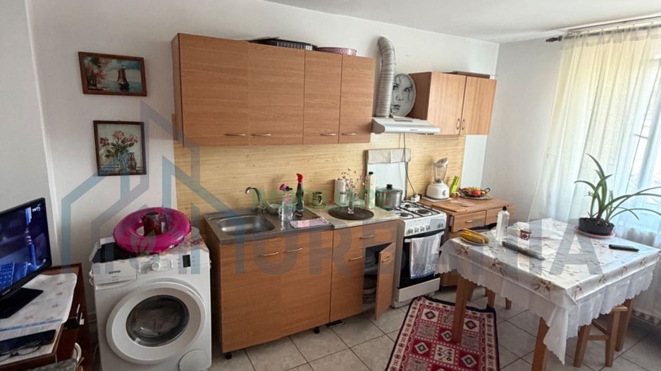 Camera de camin 20 mp cu baie, bucatarie, boxa si loc de parcare - Tatarasi, Iasi - Poză 4
