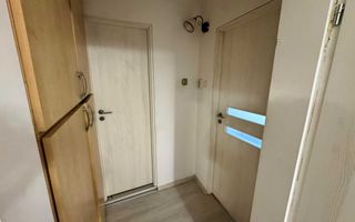 2 camere| aproape de FEEA- zona Lunei| Complexul Studențesc| CENTRALA PROPRIE - Poză 7