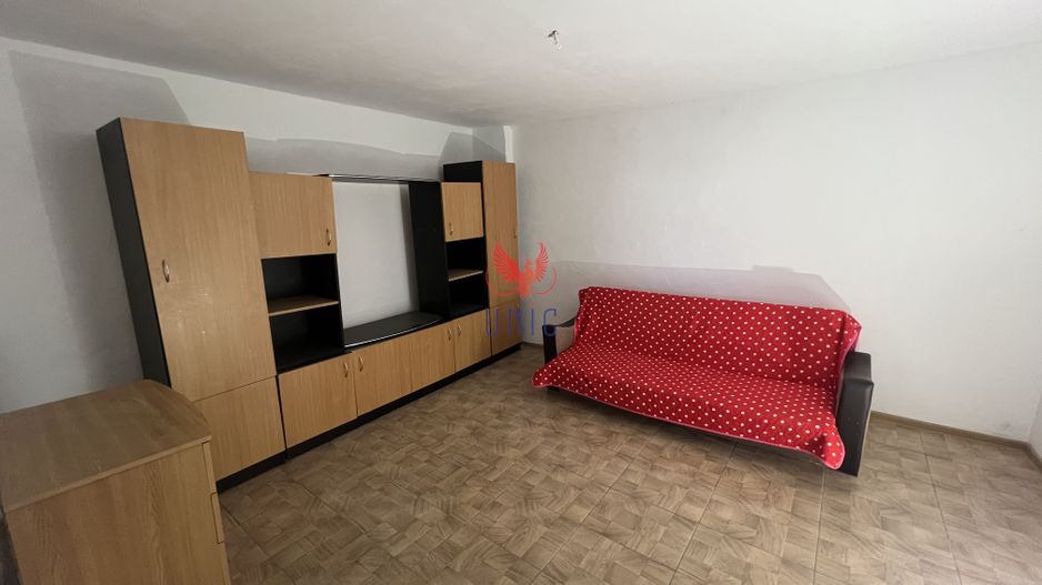Casa Impartita in 3 Apartamente, Bariera Valcii - Poză 8