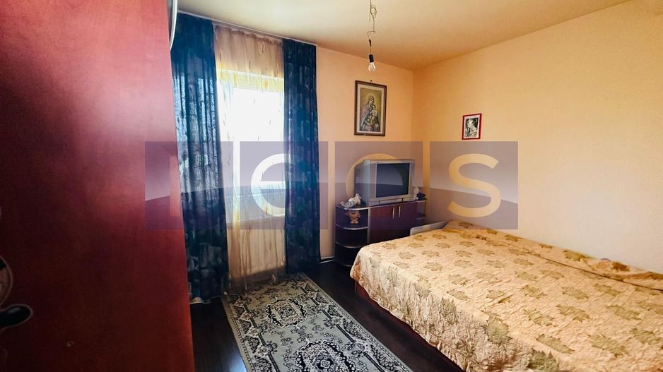 CASA DE VANZARE | CREVEDIA | 5 CAMERE - Poză 16