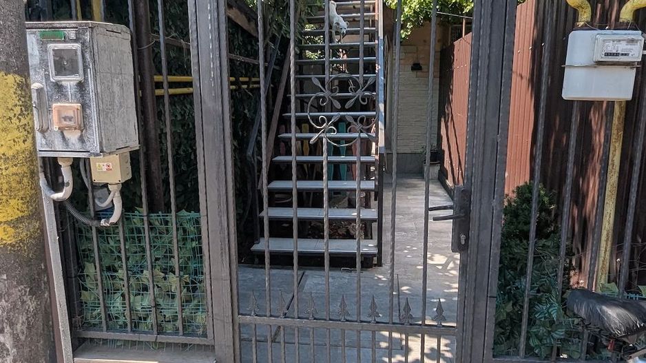 Apartament 3 camere in vila curte proprie, centrala,  5 min metrou - Poză 8