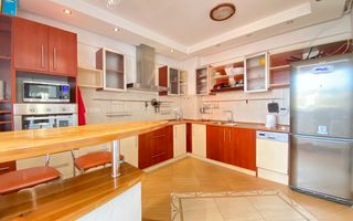Apartament 4 camere de vanzare , etaj intermediar, parcare, Zorilor! - Poză 5