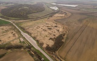 Teren extravilan in Ineu - Poză 3