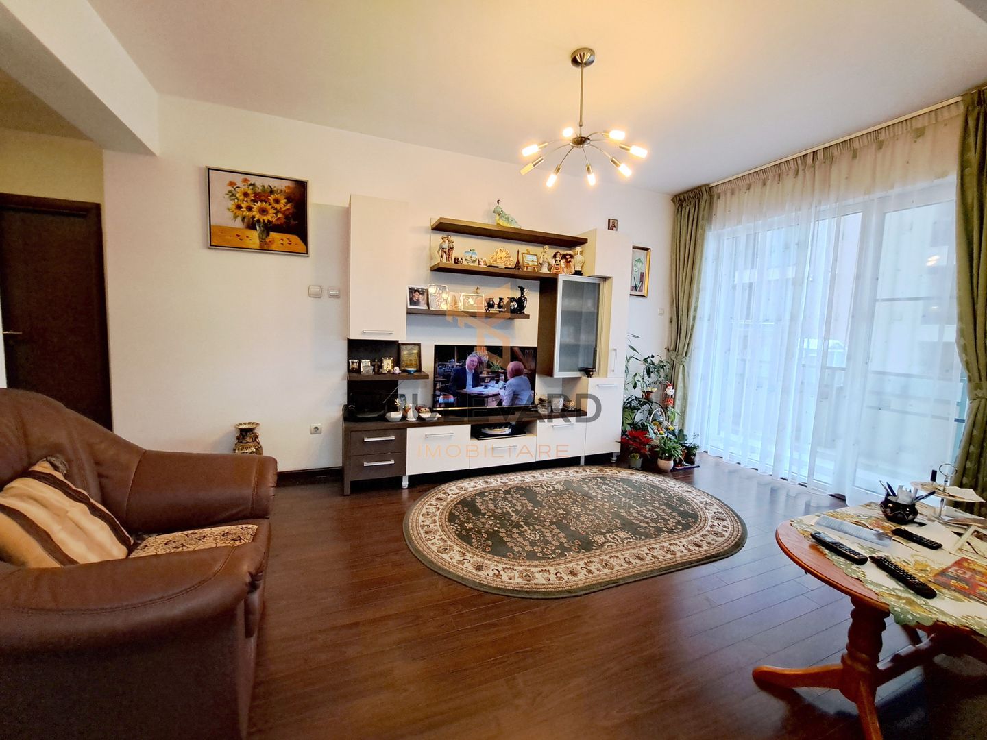 Apartament 2 camere, strada Buna Ziua! - Poză 1