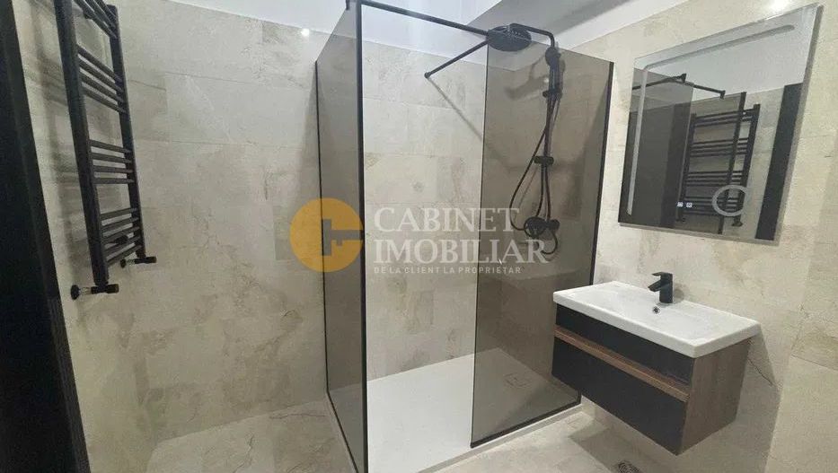 Apartament cu 2 camere de vânzare – Royal Town Copou | Finisaje premium - Poză 4