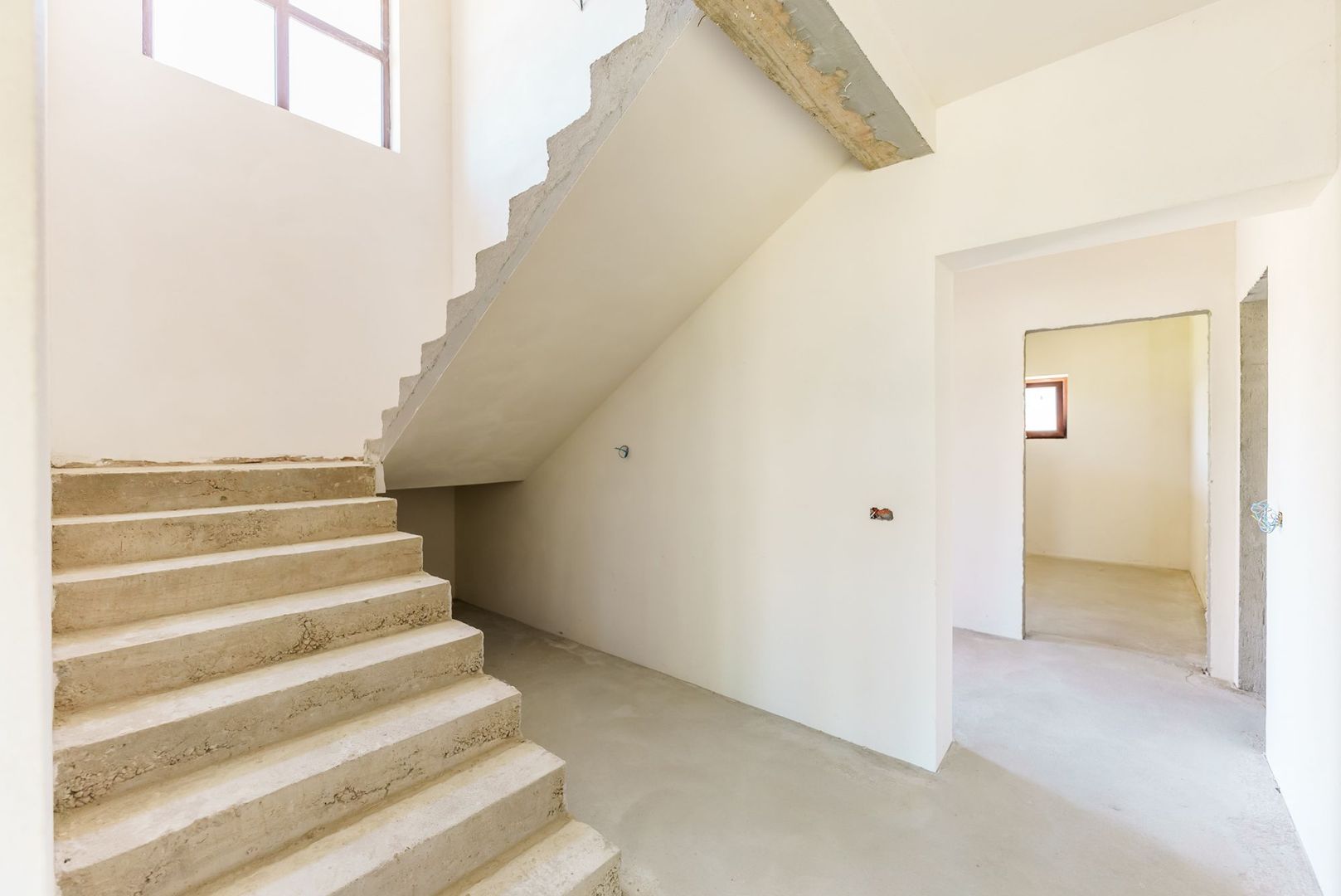 Vilă cu arhitectură modernă în Săcălaz - Poză 13