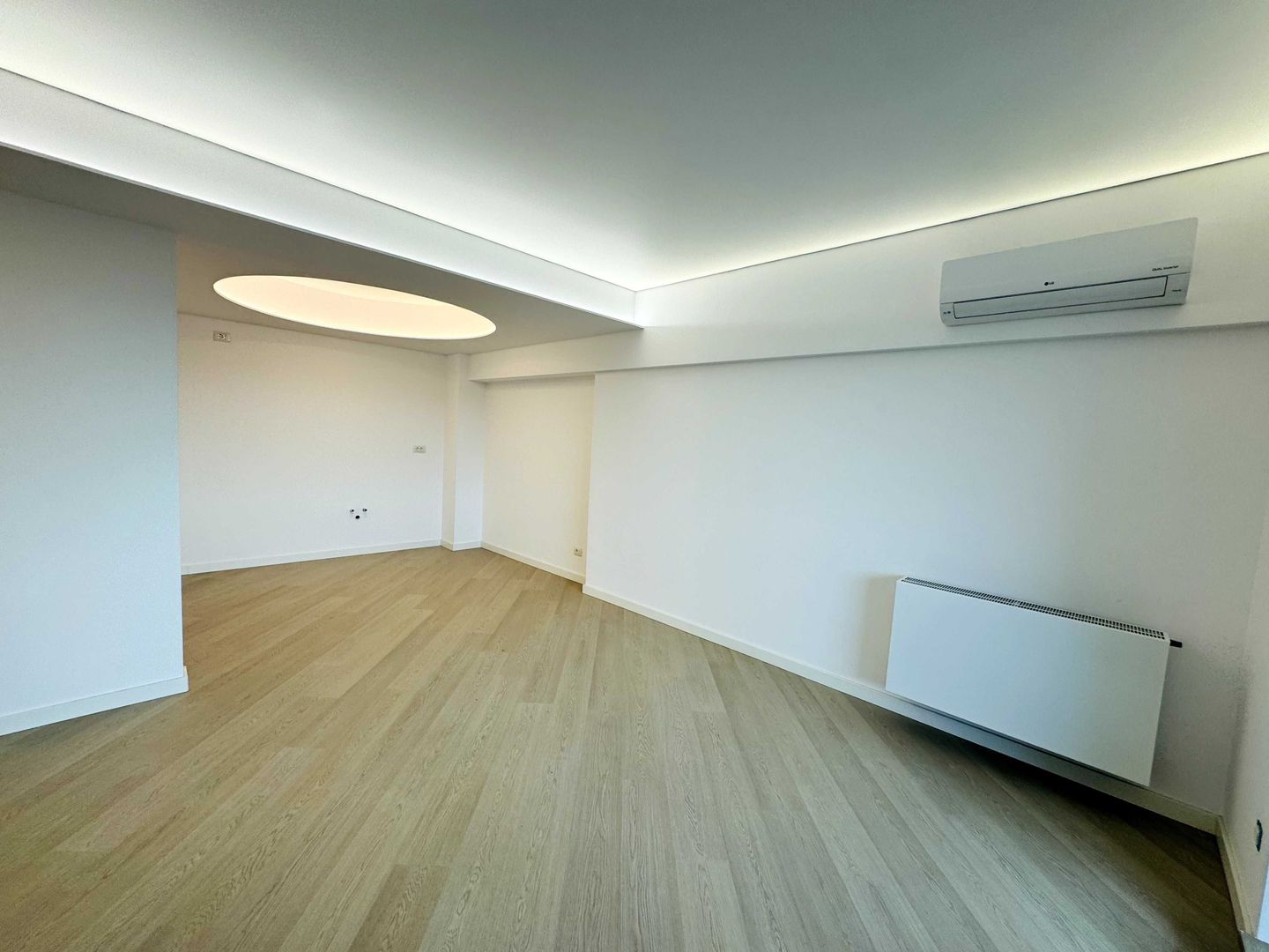 Proprietar (comision 0%) | 3 camere | Cortina North | TVA inclus - Poză 2